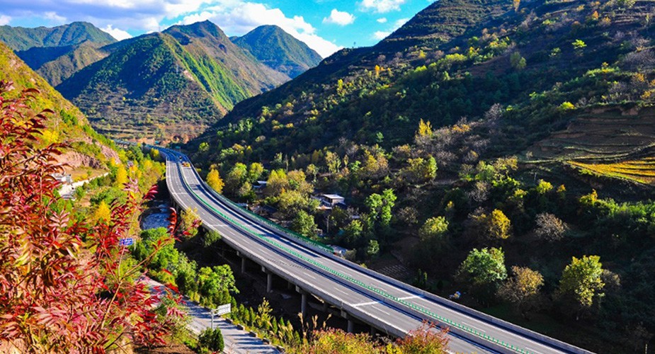 ���̼���