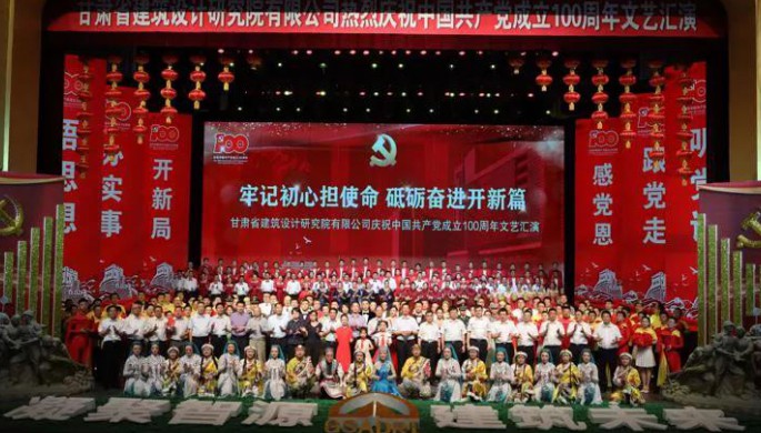 �μǳ��ĵ�ʹ�� ���·ܽ�����ƪ<br/>�������Ժ��ף�й�����������100�������ջ���Բ����Ļ