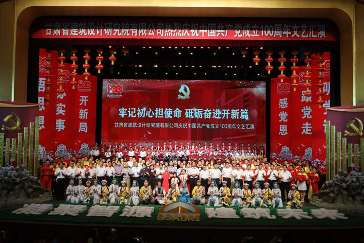 �μǳ��ĵ�ʹ�� ���·ܽ�����ƪ��<br/>�������Ժ��ף�й�����������100�������ջ���Բ����Ļ