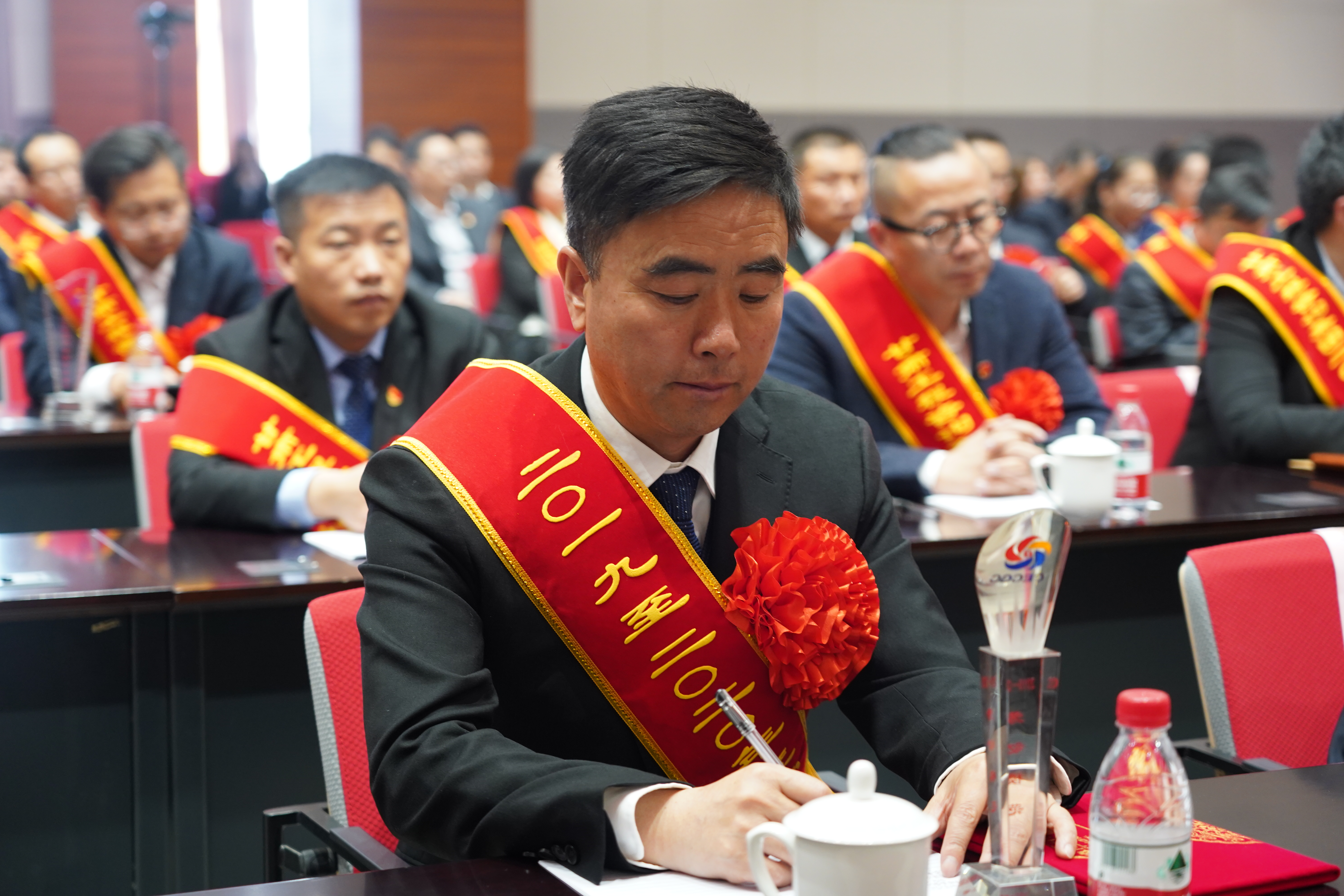 ģ��������������40001���ϻ����������Ϸ����2019��2020����Ͷ�ģ��ϵ�б������ߣ����˿�