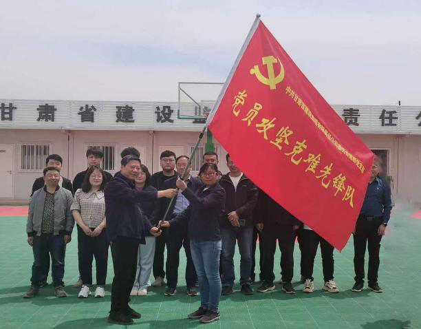 ���������˾Ϊ4����Ŀһ�ߵ�֧������Ա��������ȷ�ӡ�����