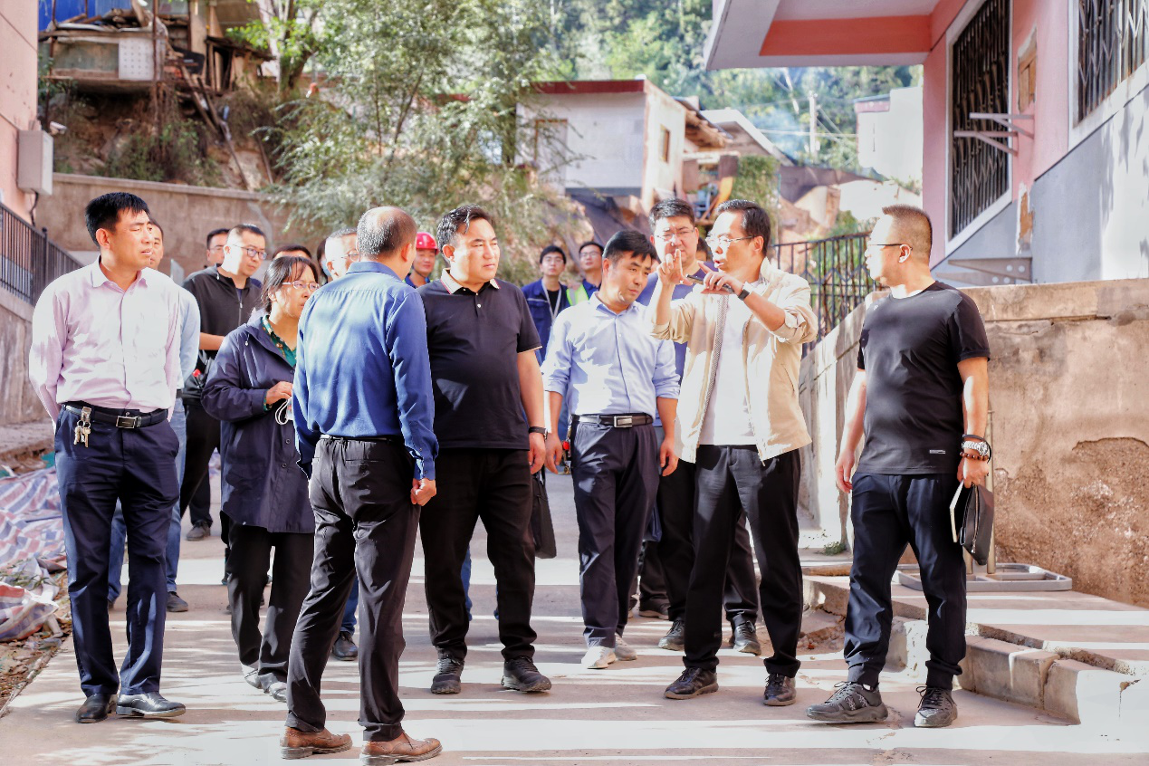 ��ľ����Ժ��ί��չ��ѧ��ʷ��ӭ���졢����������������ο���˶�