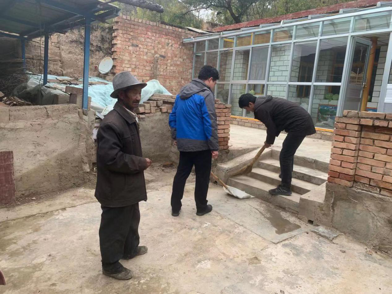 ����ΪȺ�ڰ�ʵ�¡�ح��ͨ������˾פ������������������ð�Ч�͡�����һ����Ⱥ��