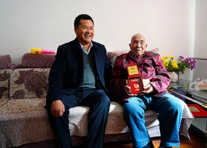 40001���ϻ����������Ϸ����ǰϦ���뿪չ�߷�ο���˶�