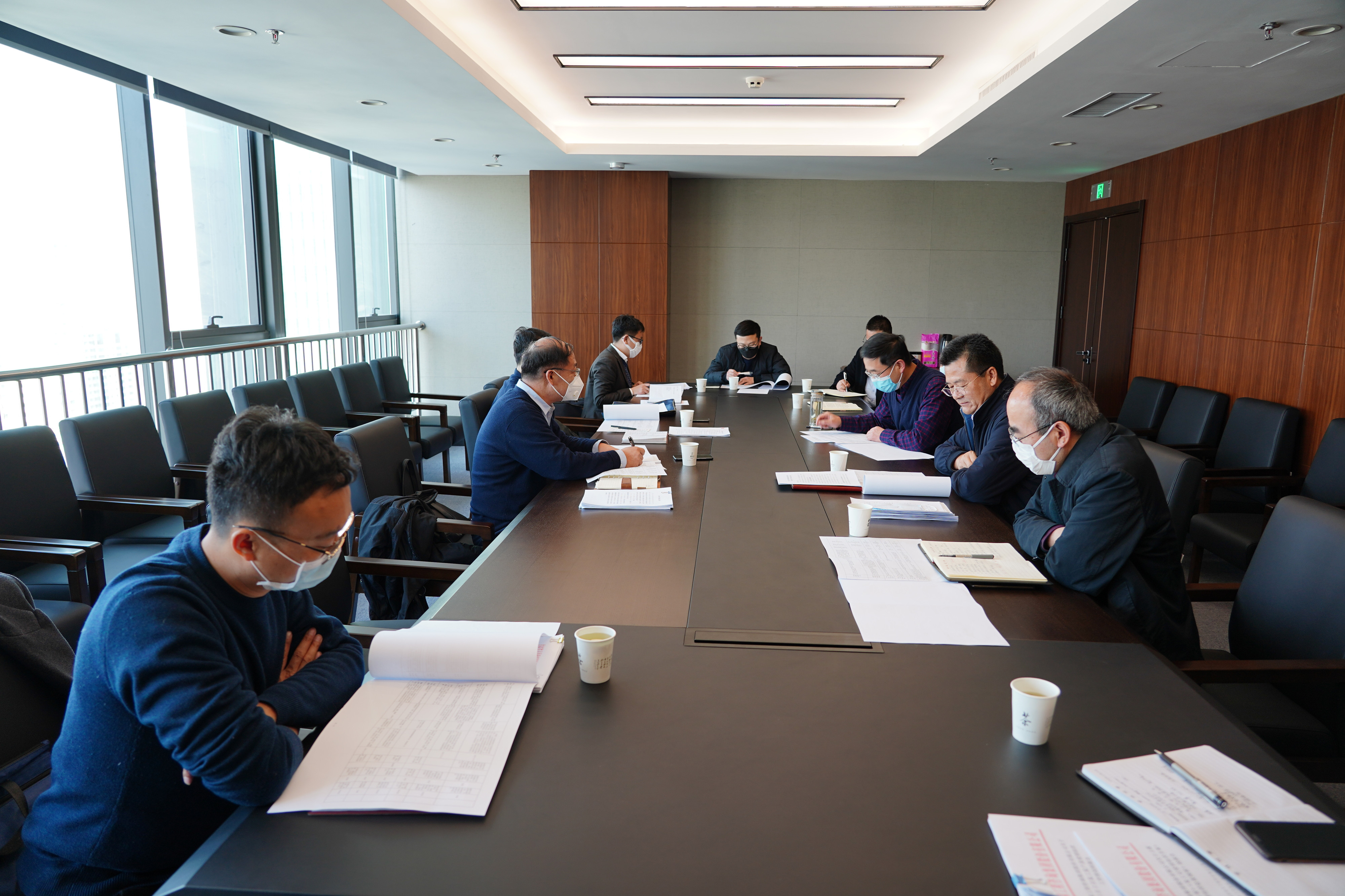 ʡ��������ί���¸�����һ�е�<br/>����40001���ϻ����������Ϸ���ŵ��ж�������