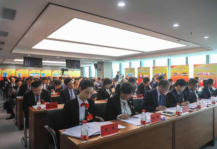 �������������� ���ľ��������� 40001���ϻ����������Ϸ��һ�ε�Ա��������ٿ�