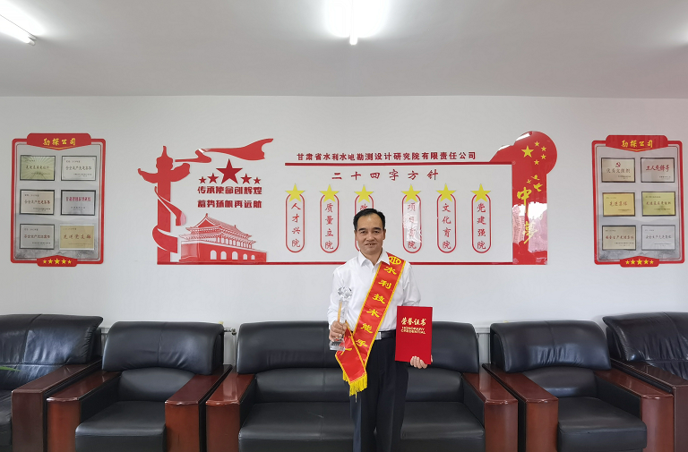 1631756250890099152.png 李彦军.png